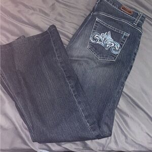 Brand:Rockies
Size:4